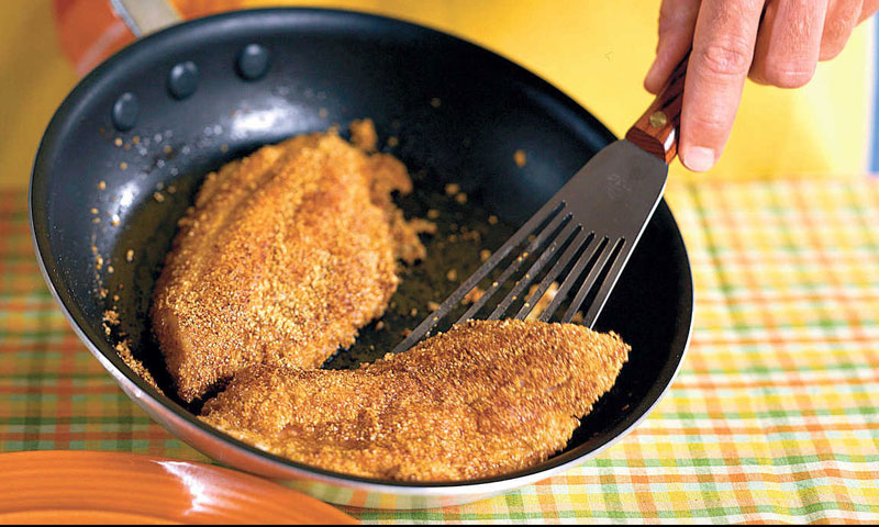 گھر میں بسی ہوئی مچھلی کی بدبو کیسے ختم کی جائے؟