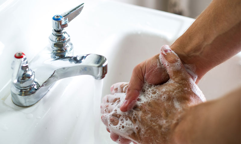 روزمرہ کے یہ 5 کام آپ اب تک غلط کرتے آرہے ہیں