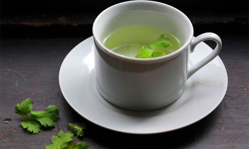 پاؤں کی سوجن ختم کرنے کے لئے جادوئی چائے