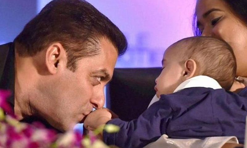 سلمان اور آہل کی نئی تصاویر سوشل میڈیا پر مقبول