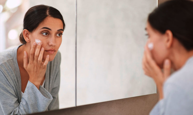 ان طریقوں پر عمل کرکے جلد کی حفاظت کریں