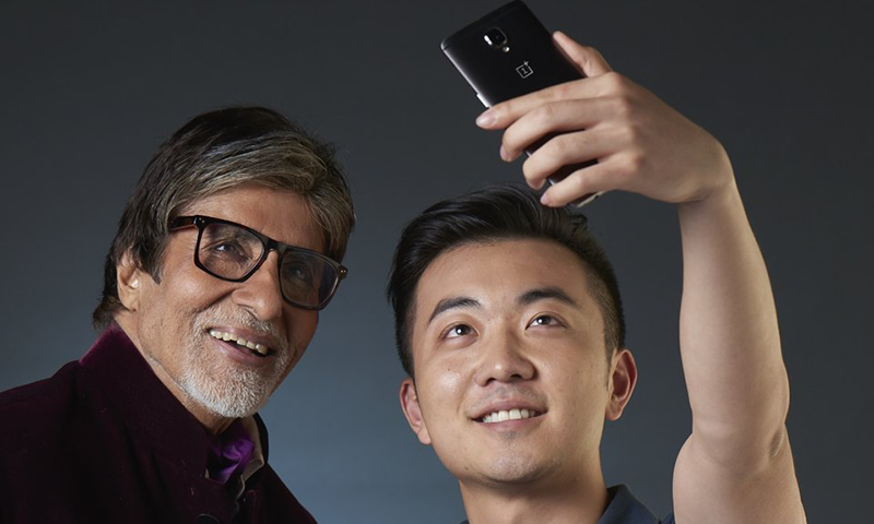 امیتابھ بچن چینی &nbsp;موبائل کمپنی کے برانڈ ایمبیسیڈر مقرر