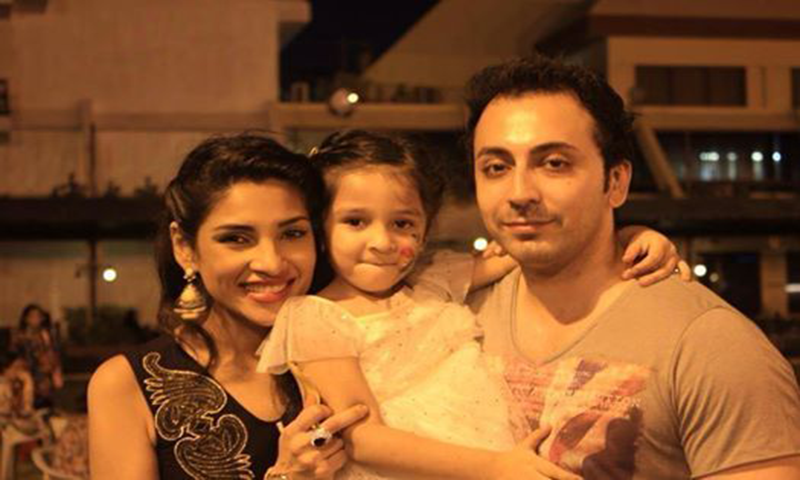 پاکستانی سیلیبریٹیز اور ان کی فیملی