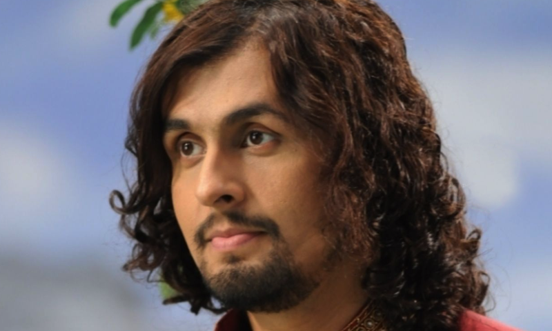 اذان سے متعلق نامناسب ٹویٹ کرنے پر سونو نگم پر کڑی تنقید