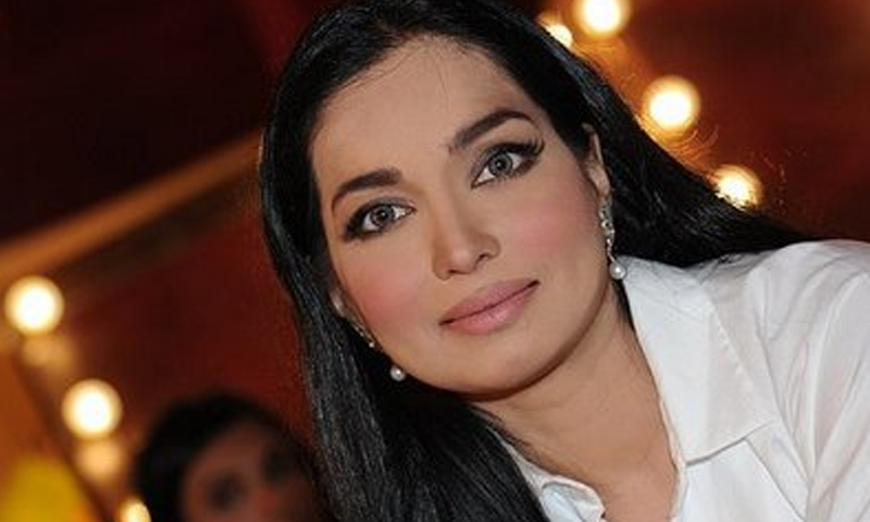 پلاسٹک سرجری خراب&nbsp; ہونے پرماڈل کی خودکشی کی کوشش