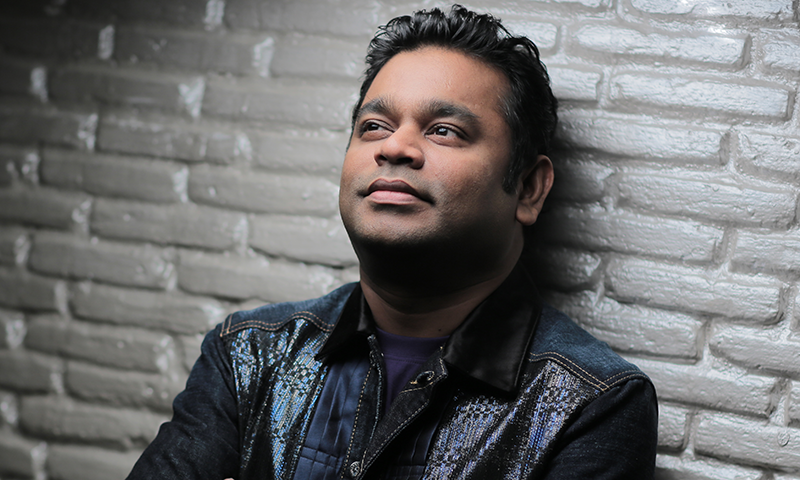 اسلام قبول کرنے والی بولی وڈ کی 5مشہور ہستیاں