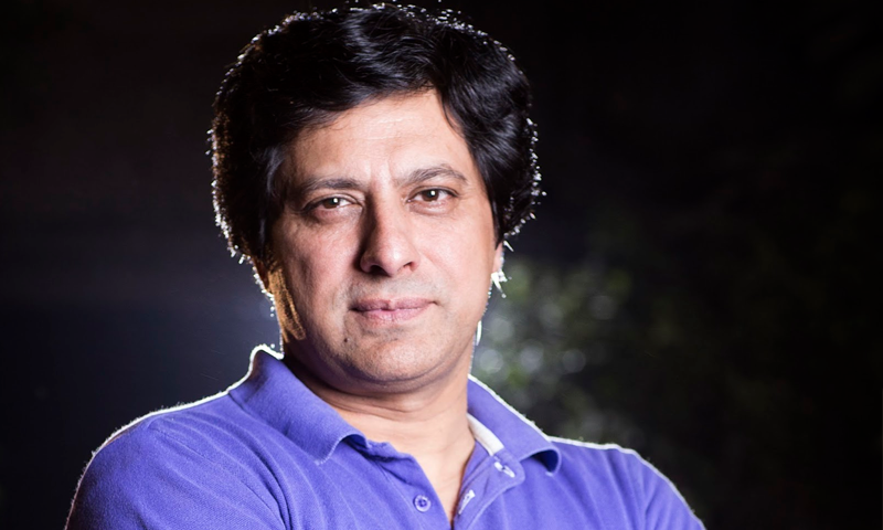 ایک اور معروف گلوکار&nbsp;سیاست کا حصہ