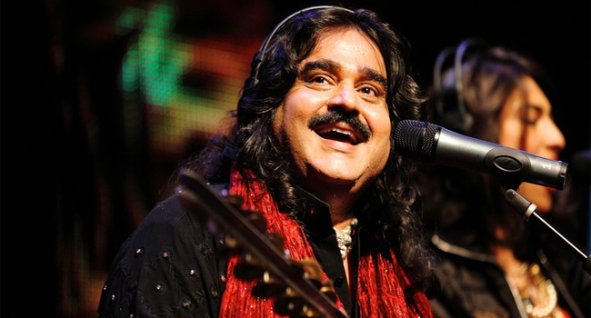 ملکی تاریخ میں پہلی بار فنکاروں ک ایوارڈز کے ساتھ فی کس تین لاکھ روپے دینے کا فیصلہ