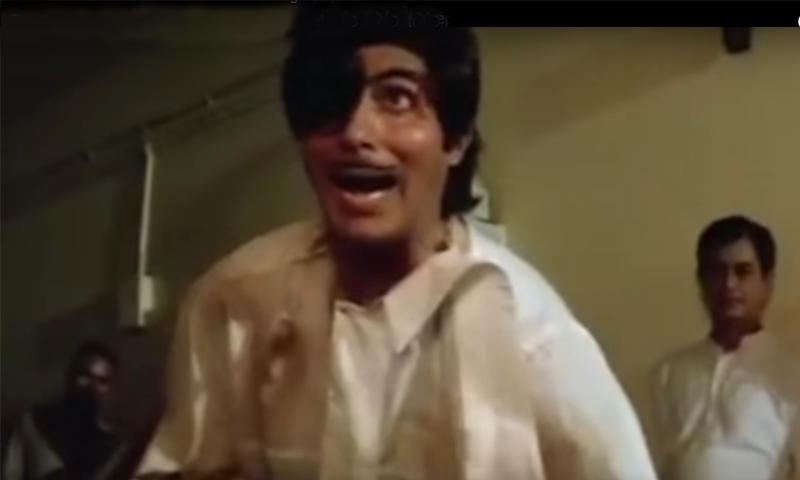 بولی وڈ گانوں پر فلمائے گئے وہ ڈانس اسٹیپس جو ہنسنے پر مجبور کردیں