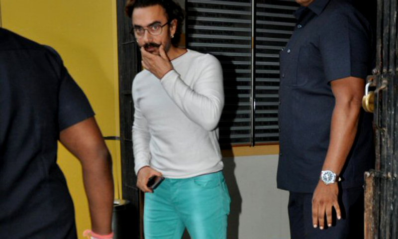 عامر خان اچانک اتنے کمزور کیوں ہو گئے؟