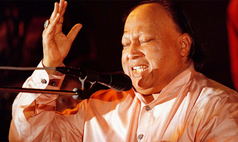 نصرت فتح علی خان آج بھی دلوں پر حکمرانی کررہے ہیں