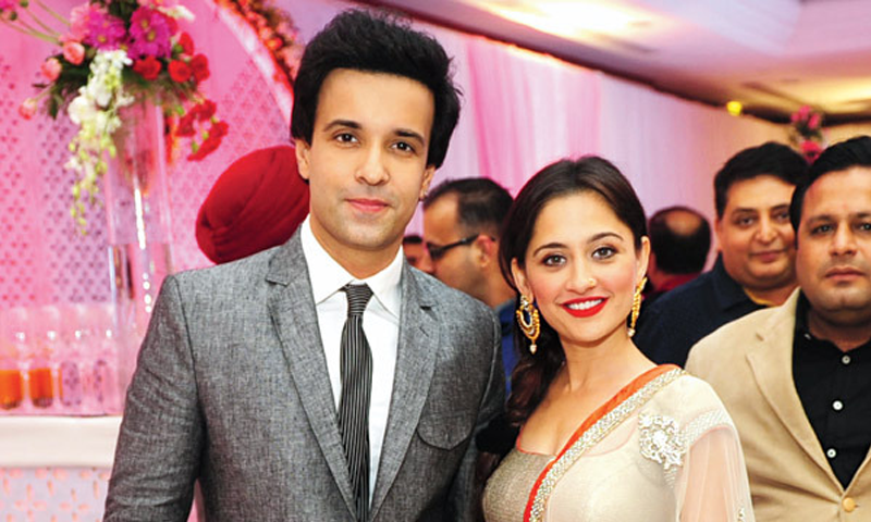 ان مشہور جوڑیوں نے ثابت کردیا کہ پیار میں عمر کی کوئی قید نہیں