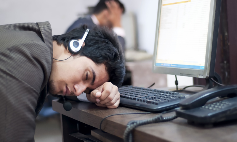 سوشل میڈیا پر کی جانے والی یہ حرکیتیں آپ کا کیریئر تباہ کرسکتی ہیں