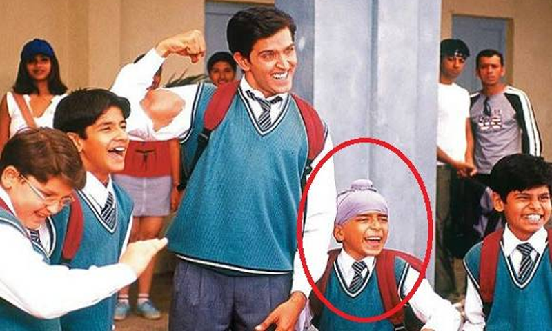 فلم 'کوئی مل گیا' میں سردار کا کردار نبھانے والا یہ بچہ اب کیسا نظر آتا ہے؟
