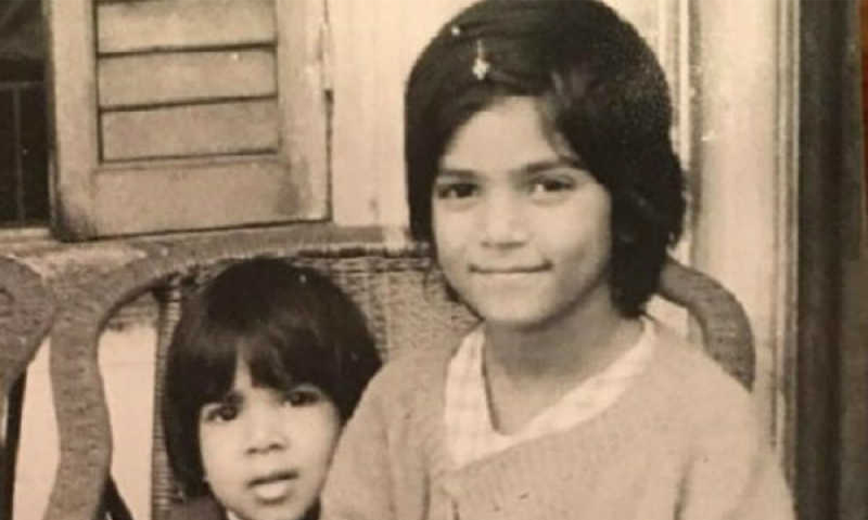 کیا آپ بتا سکتے ہیں یہ بچی بولی وڈ کی کونسی حسینہ ہے؟