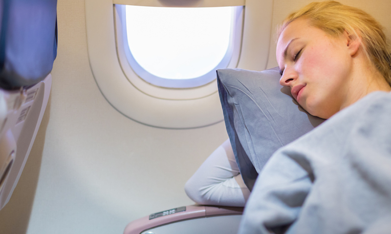 کیا آپ&nbsp; جانتے ہیں بیٹھ کر سونا کیوں مشکل ہوتا ہے؟