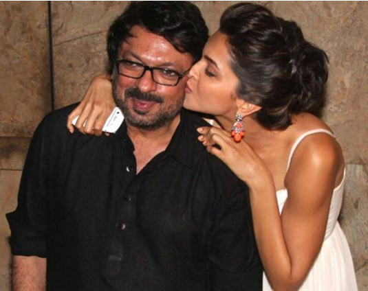 دپیکا پاڈوکون کے مداح ان 12 تصاویر کو ہرگز مس نہ کریں