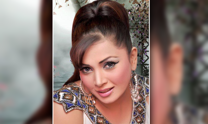 اداکارہ زارا اکبر کی ن لیگ کی رکن اسمبلی بننے کی تیاریاں