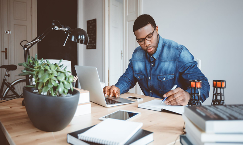 بیٹھ کر کام کرنا نئی تمباکو نوشی قرار