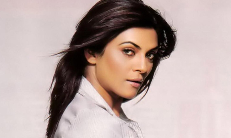 سشمتا سین نے 100سالہ دادی کیساتھ &nbsp;بیٹیوں کا عالمی دن منایا