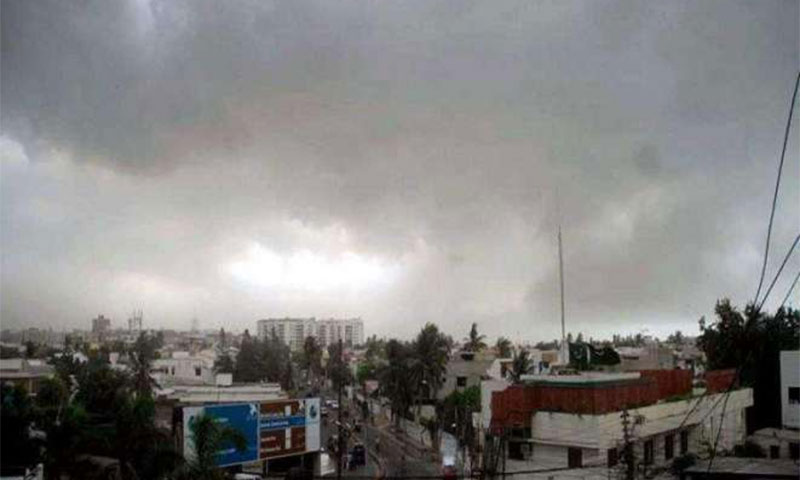 کراچی کا موسم ایک بار پھر تبدیل،ٹھنڈی ہوائیں چلنے سے موسم سرد