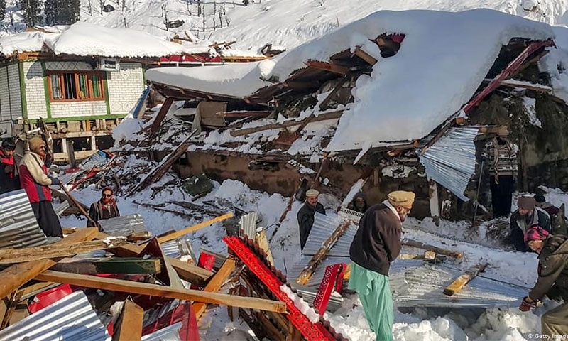 آزاد کشمیرمیں برفانی تودے کی تباہ کاریاں ،ہلاکتوں کی تعداد 78 ہو گئی