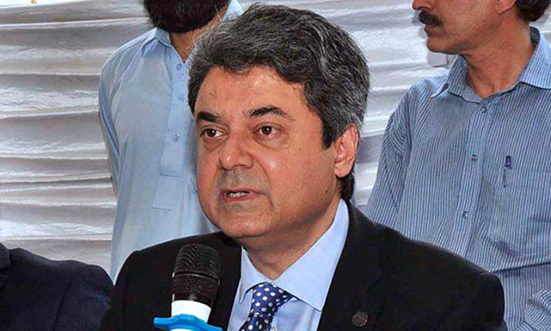 فروغ نسیم نے انور منصور خان سے متعلق دیئے گئے بیان پر معافی مانگ لی