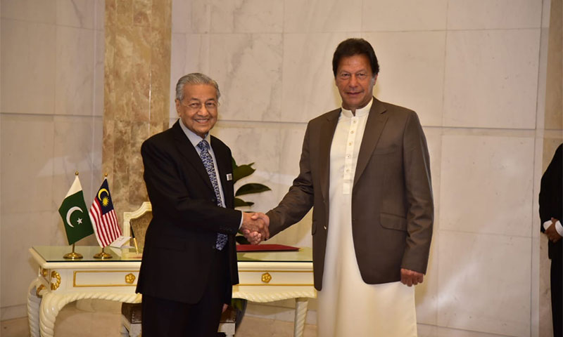 وزیر اعظم عمران خان کی ملائیشین ہم منصب مہاتیر محمد سے ملاقات