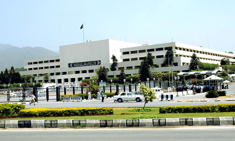 سینیٹ کے دفاتر میں سرکاری سرگرمیاں جزوری طور پر بحال