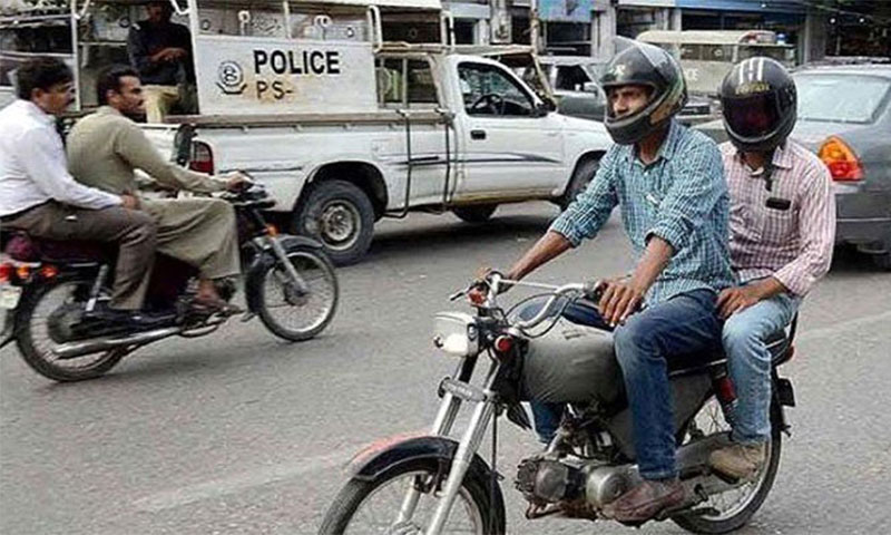 سندھ ہائیکورٹ کی حکومت کوڈبل سواری کی پابندی&nbsp; پرنظرثانی کی ہدایت