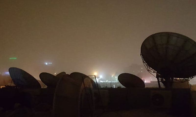 کراچی میں گردوغبار کا طوفان