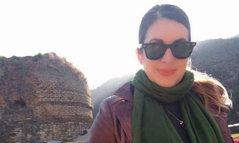 سنتھیا ڈی رچی کے خلاف مقدمہ درج کرنے کی درخواست پر فیصلہ محفوظ