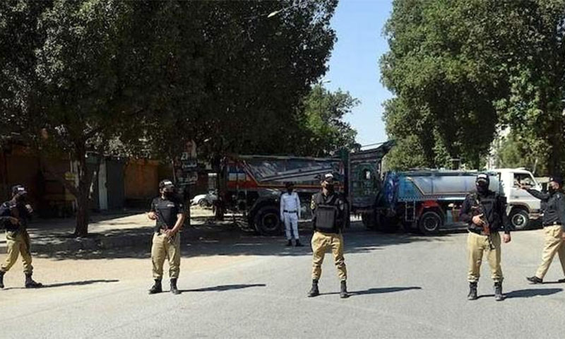 کورونا وائرس :کراچی کے متاثرہ علاقوں میں اسمارٹ لاک ڈاؤن کا امکان